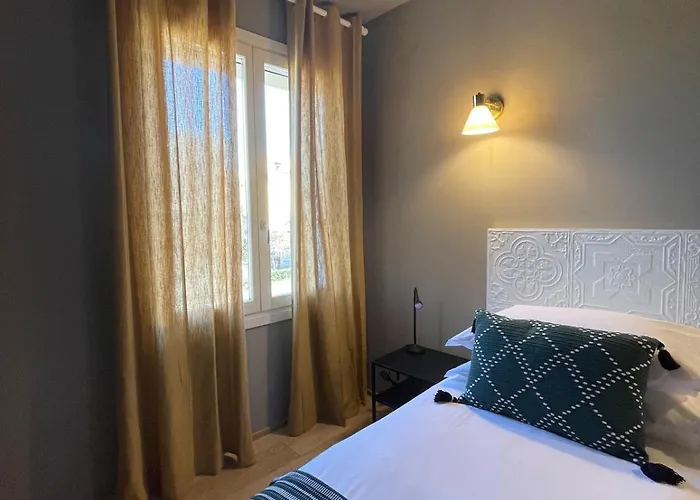 Design & Comfort In The Very Centre Of Apartment Rubiera